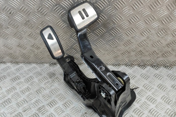 Pedala de accelerație VW ID.3 E11 2021 OEM: 10B723058,1EB723503,6PV014005 22967959
