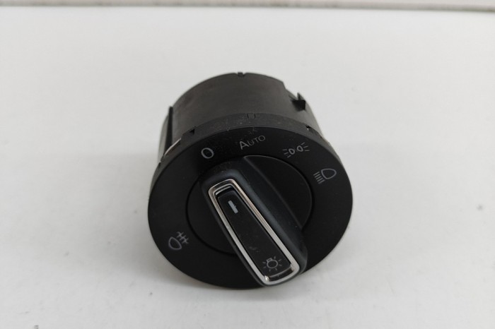 Modul de control comutator faruri VW TOURAN 5T1 2019 OEM: 5G0941431BE 25096386