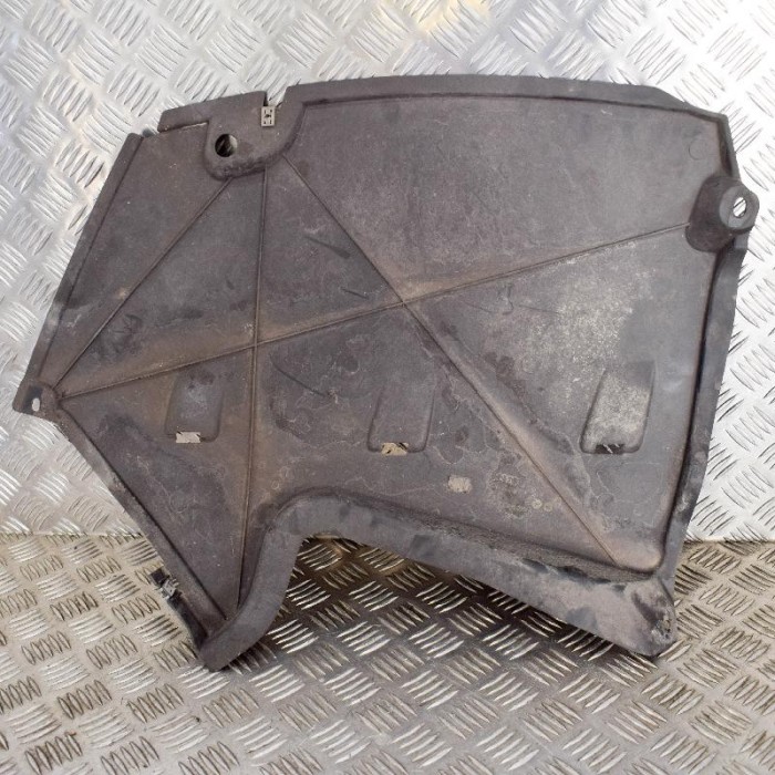Scut motor dreapta spate AUDI A4 8W2, B9 2016 OEM: 8W0825219A 10008927