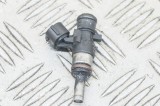 Injector de combustibil VW GOLF VII 5G1, BQ1, BE1, BE2 2014 OEM: 06L906031A,0280158266 12215900