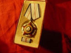 Ordinul Meritul Militar cl.II , cutie originala , bareta foto