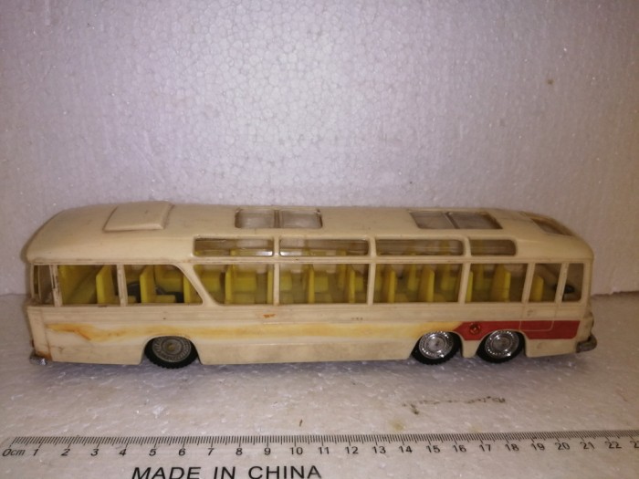 bnk jc Roxy Toys Hong Kong - Vega Major Coach - cu frictiune