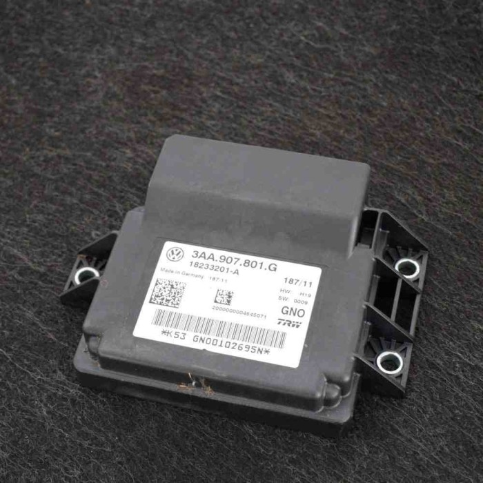 Unitate de control fr&acirc;nă de m&acirc;nă VW PASSAT Variant B7 365 2011 OEM: 3AA907801G 2933384