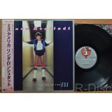 Vinil LP &quot;Japan Press&quot; Linda Ronstadt &lrm;&ndash; Living In The USA (-VG)