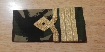 C3 - Grade militare mozaic - locotenent comandor aviatie - piesa de colectie! foto
