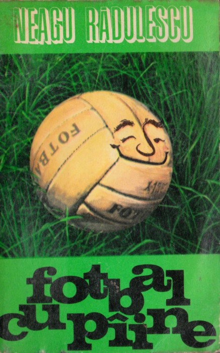 Fotbal cu p&acirc;ine