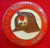 INSIGNA PIONIER - ROMANIA - PRIETEN AL POMPIERILOR - FRUNTAS, PERIOADA COMUNISTA