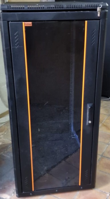 RACK 26U 600 x 800