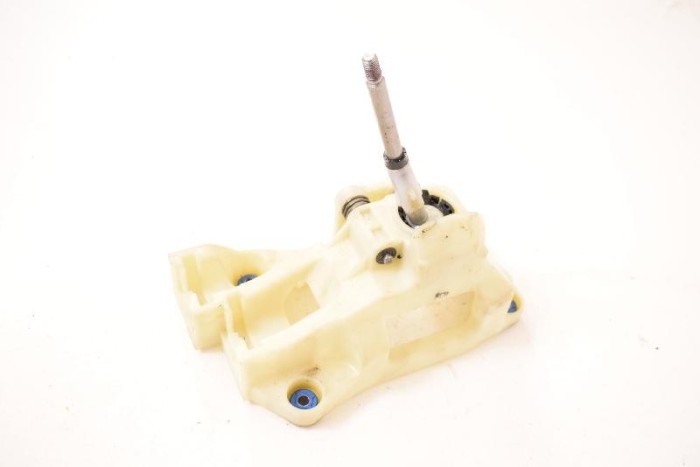 Timonerie cutie de viteze HYUNDAI i30 GD 2014 OEM: Hatchback | 10644092