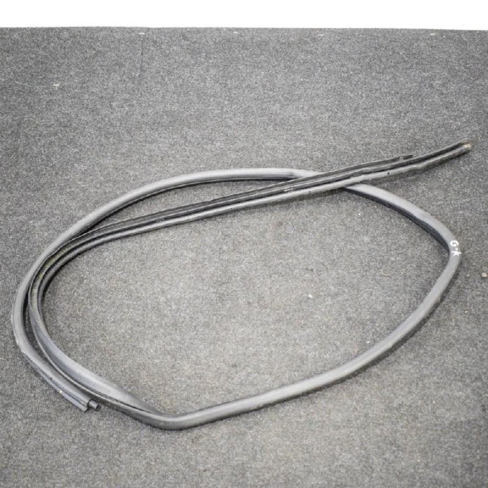 Garnitura ușă st&acirc;nga spate NISSAN QASHQAI II J11, J11_ 2014 | 3471510
