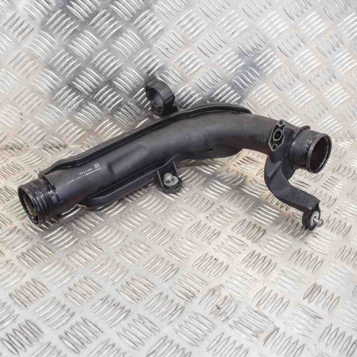 Furtun intercooler dreapta VW PASSAT Variant B7 365 2011 OEM: 1K0145770AE