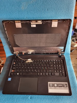 laptop ACER Aspire ES1-533 series - pentru piese - incomplet foto