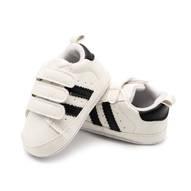 Adidasi albi cu dungi negre - White (Marime Disponibila: 6-9 luni (Marimea 19