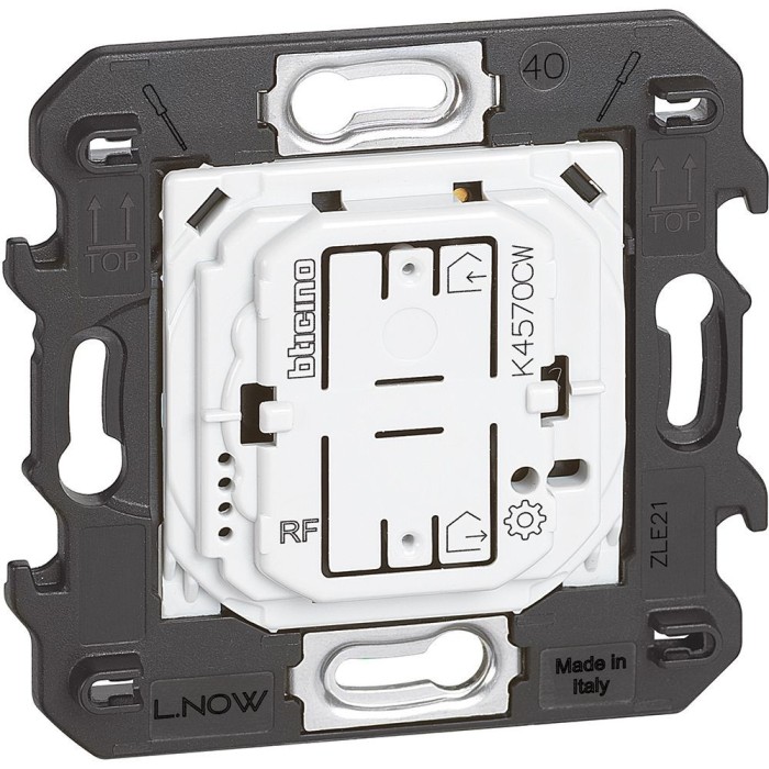 Intrerupator fara fir acasa plecat 2M Living Now Bticino K4570CW