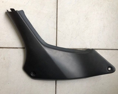 Carena laterala dreapta Honda CB600F PC34 Hornet 1998-2002 foto