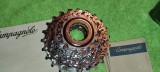 caseta 9 pinioane noi CAMPAGNOLO VELOCE 12- 23 DINTI LIPSA UN DISTANTIER.