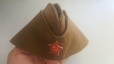 + Pilotka, boneta soldat rus din ww2 (replica de calitate) + foto