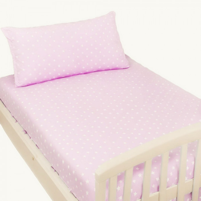 Set 2 piese lenjerie de pat pentru bebe din 100% bumbac de inalta calitate, format din fata de perna 30 x 40 si cearceaf 120 x 160, confortabil, model