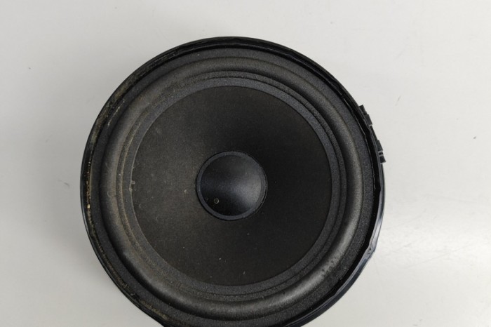 Difuzor ușă st&acirc;nga spate VW AMAROK 2H_, S1B 2016 OEM: 2H0035453A 28664985