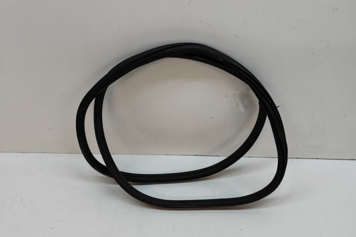 Garnitura ușă st&acirc;nga spate BMW X2 F39 2023 OEM: 7420803 | 30744028