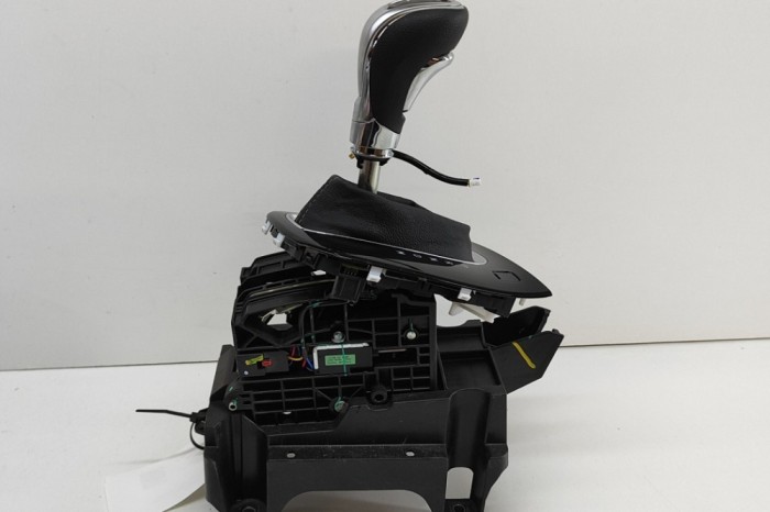Timonerie cutie de viteze OPEL MOKKA / MOKKA X 2017 OEM: 42566287,527903903 26389213