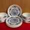 4 BOLURI CU FARFURII ROYAL ART POTTERY ENGLAND COLECTIA &quot; BLUE ONION&quot;
