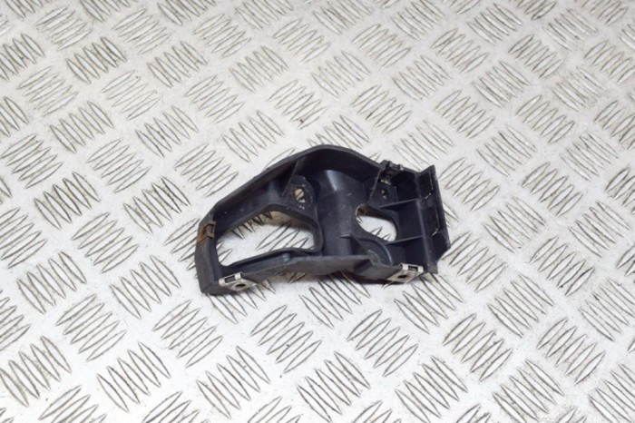 Suport aripa dreapta față AUDI A4 8E2, B6 2003 OEM: 8E0853922B 14344594