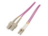 Patch cord fibră OM4 LC/UPC-SC/UPC 2m roz 3mm, QOLTEC