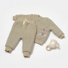 Set bluza dublata si pantaloni Ursulet, Winter muselin, 100% bumbac - Verde, BabyCosy (Marime: 6-9 luni)