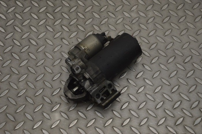 Electromotor BMW 6 Coupe F13 2012 OEM: 8515900 21202891