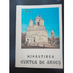 Manastirea Curtea de Arges album monografic (cu dedicatia Arhim. Crasoveanu pentru Ctin Serban)