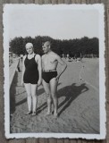 Tineri romani la Mamaia, perioada interbelica// fotografie