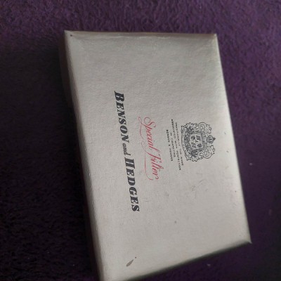 Reclama veche,Pachet vechi TIGARI&amp;quot;BENSON &amp;amp; HEDGES&amp;quot;SPECIAL FILTER KING SIZE CIGAR foto
