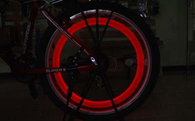 Lumina LED Ambientala pentru bicicleta - ROSU FAVLine Selection foto