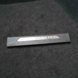 Ornament prag st&acirc;nga față JAGUAR XE X760 2016 OEM: GX73-13201-D,GX73-13201-E