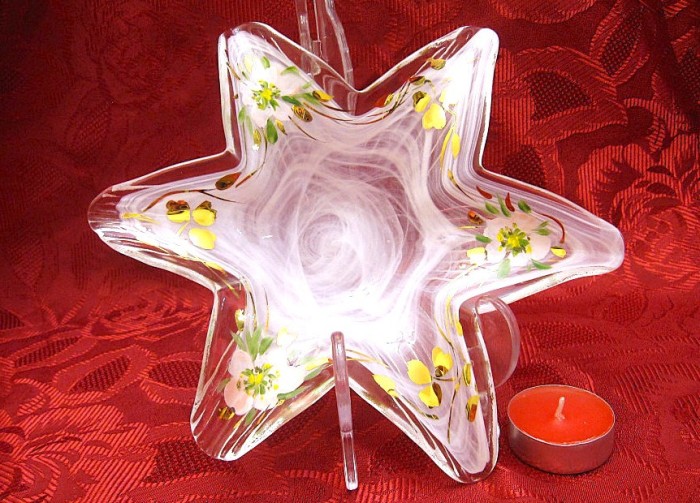 SFESNIC DIN STICLA CU DECOR FLORAL MANUAL - STEA 20 CM