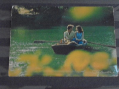 FRANTA - PERECHE DE TINERI CU BARCA PE LAC - VERS CYTHERE - CIRCULATA, TIMBRATA . foto