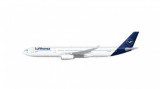 Aeromodel Airbus A330-300 - Lufthansa &#039;New Livery&#039;, Revell
