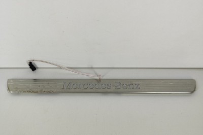 Ornament prag dreapta față MERCEDES-BENZ GLE W167 2023 OEM: A1676861300,A1676800104 27969094 foto