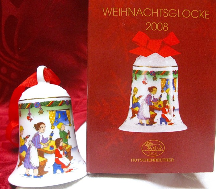CLOPOTEL CLOPOT PORTELAN HUTSCHENREUTHER DECOR SEMNAT OLE WINTHER ANUL 2008