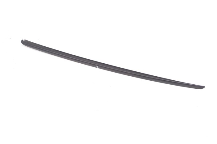Ornament vertical parbriz st&acirc;nga AUDI A4 8K2, B8 2008 | 12511045