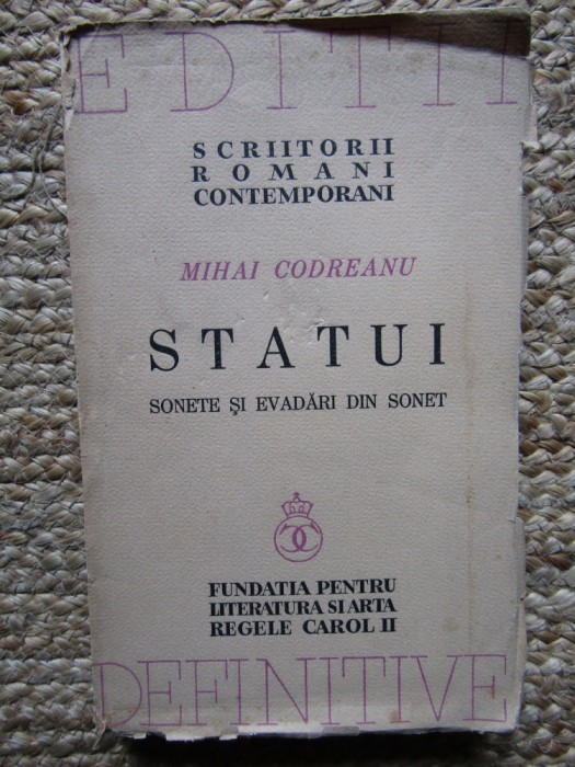 Mihai Codreanu - Statui - Sonete si evadari din sonet