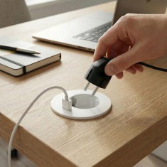 Multipriza incorporabila, 1 priza + 1 USB 2.1A, 230V, 16A, 1.5m, Alb