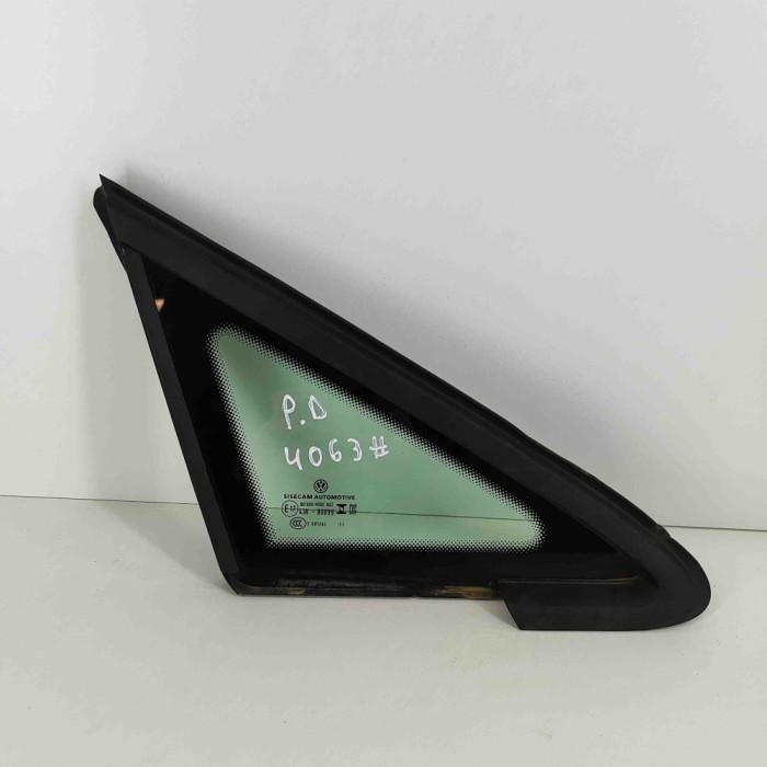 Geam lateral dreapta față VW GOLF VIII CD1 2022 OEM: Hatchback | 21839596