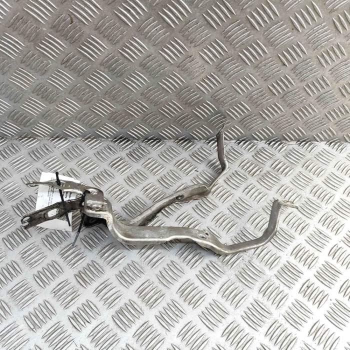 Suport bara de protecție dreapta față AUDI A6 4G2, C7, 4GC 2017 OEM: 4G0807591B,4G0807592B 30740370