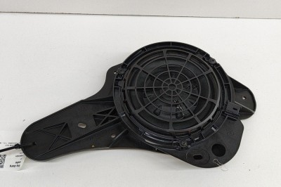 Difuzor ușă st&amp;acirc;nga spate PEUGEOT 3008 SUV 2021 OEM: 9813827180,9845519380 27636617 foto