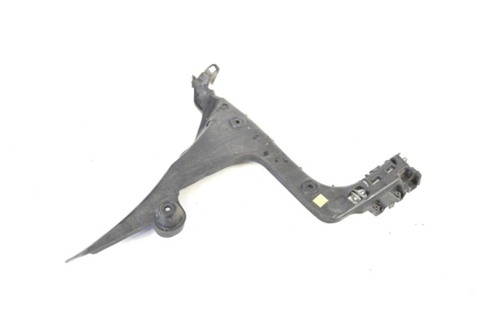 Suport bara de protecție dreapta spate AUDI A3 Sportback 8PA 2012 OEM: 8P4807378B | 12115872