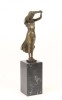 Doamna de aur-statueta din bronz pe un soclu din marmura KF-32, Nuduri