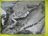 HOPCT 545 F - FOTOGRAFIE VECHE-D= 21 / 15 CM -TREN-DEZASTRE / ACCIDENTE LONDRA -1947-FOTO ASSOCIATED PRESS PHOTOS 1947
