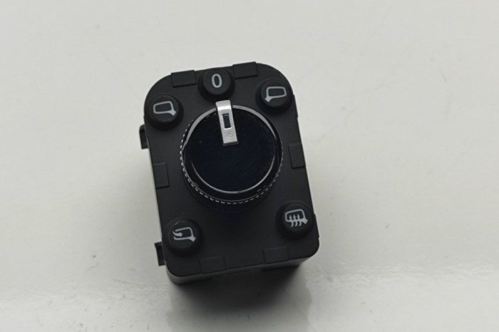 Comutator de reglare oglinda AUDI Q4 SUV F4B 2023 OEM: 4N0959565 28643333